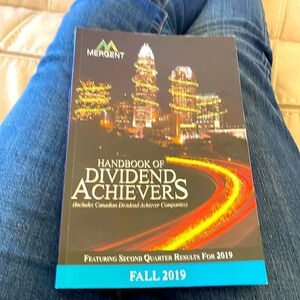 Mergent Handbook of Dividend Achievers Fall 2019